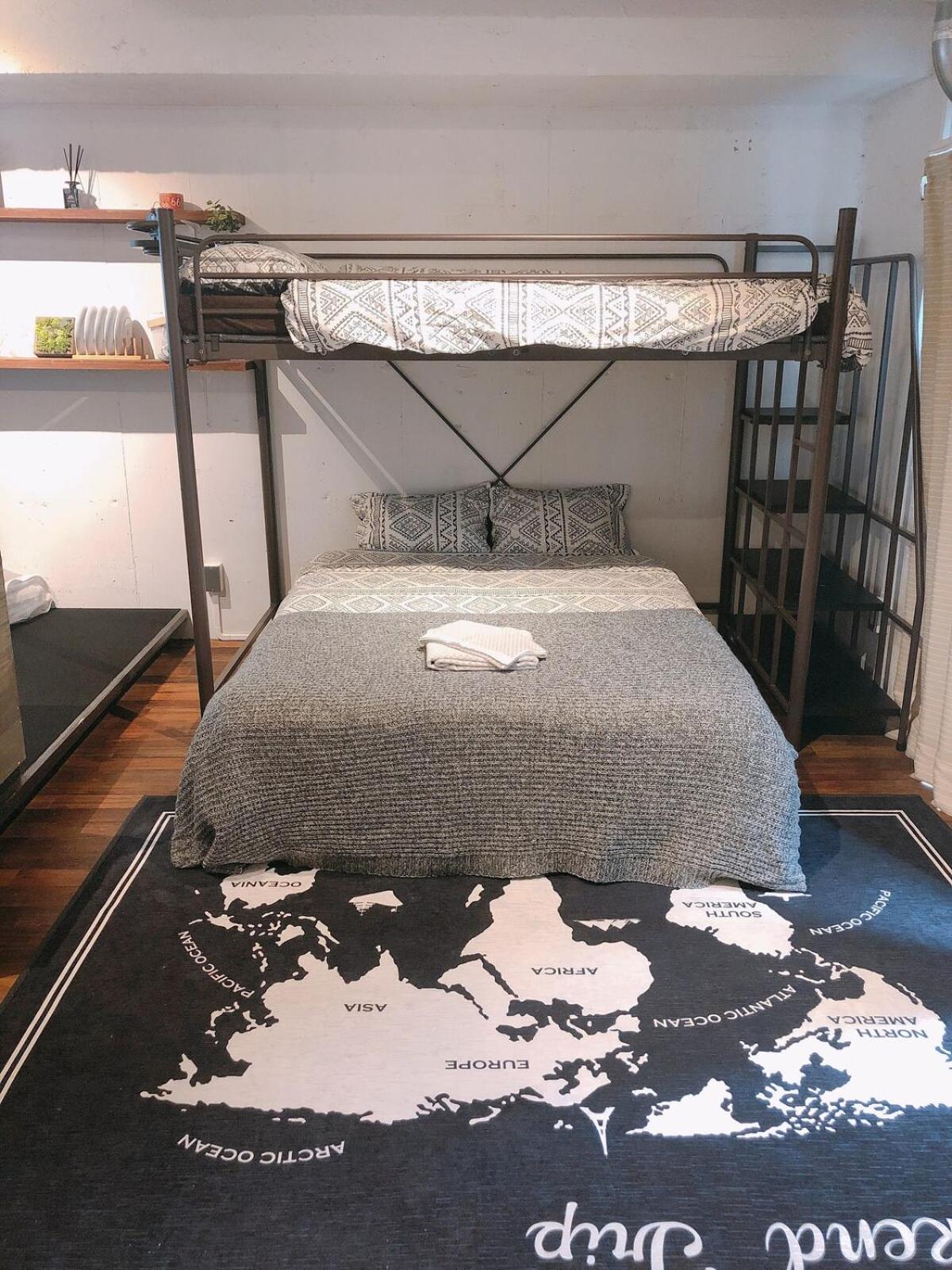Apartamento 5 Mins To Train Station, Bathtub, Full Kitchen, Balcony *